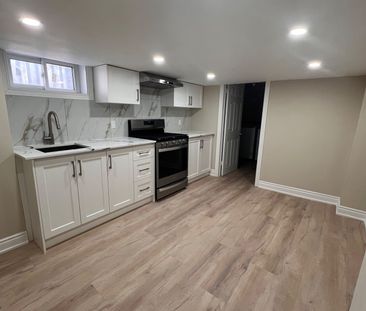 For Lease - Low 127 Cascade Circle, Richmond Hill, Ontario - Photo 5