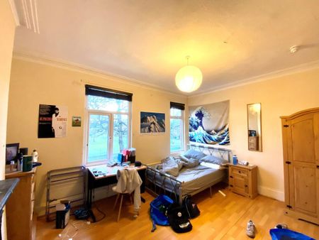 5 bedroom terraced house to rent - Photo 3