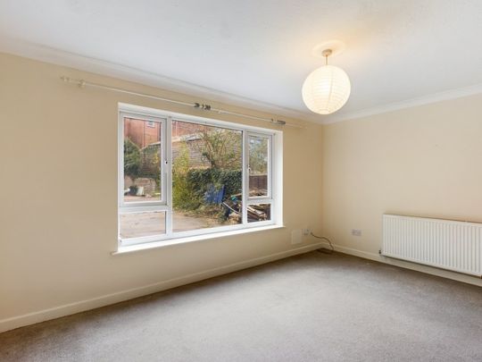 Slad Road, Stroud, Gloucestershire, GL5 - Photo 1