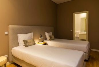 Mieszkanie na wynajem - 108 m² - 2 pokoje Porto Porto