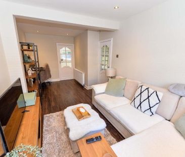 18 Connsbrook Park, Belfast, BT4 1NF - Photo 3