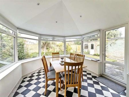 Salter Avenue, Norwich, NR4 - Photo 2