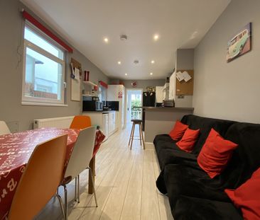 Hazeldene Avenue, Cathays - Photo 5