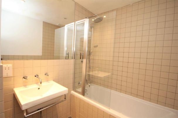 2 Bed Flat, Birnam Road, N4 - Photo 1