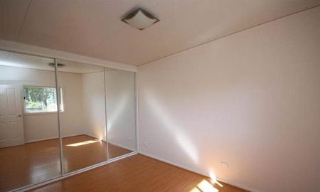 Spacious 2 bedroom Granny Flat - Photo 3