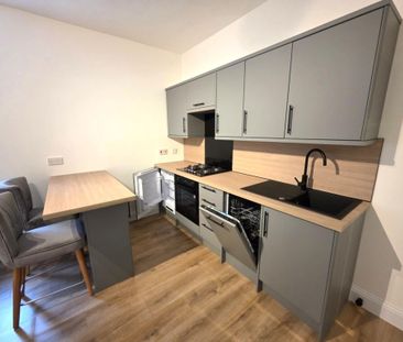 1 bedroom flat to rent - Photo 6