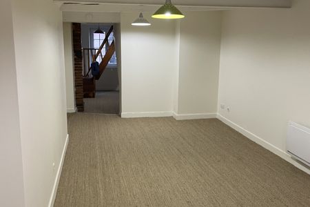 ST ETIENNE - Photo 2