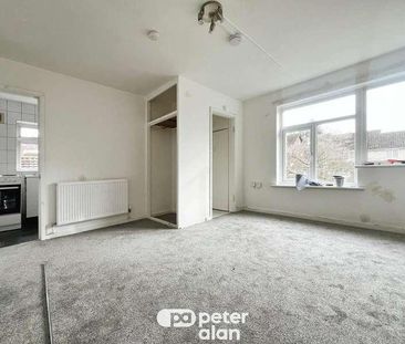 Woolaston Avenue, Cardiff, CF23 - Photo 2