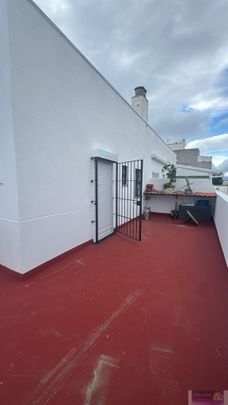 Atico en alquiler en Puerto pesquero, Marbella - Photo 1