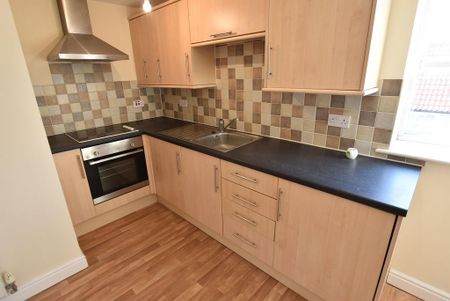 1 bedroom flat to rent - Photo 2