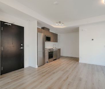 For Lease - 35-861 Sheppard Avenue Unit# Mainfloor, Toronto, Ontario - Photo 4