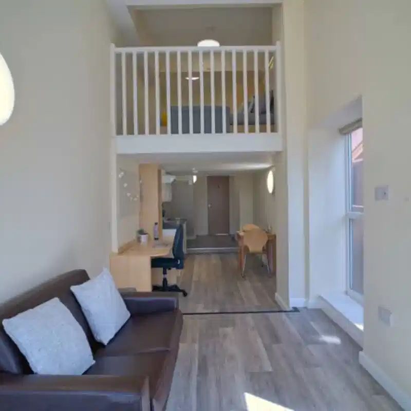 Mezzanine Studio - Photo 1