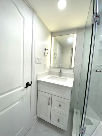 For Lease - 11 Berkshire Court, Whitby, Ontario - Photo 5