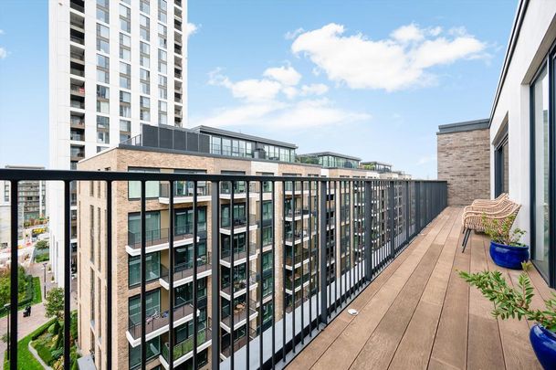 4 bedroom flat to rent - Photo 1