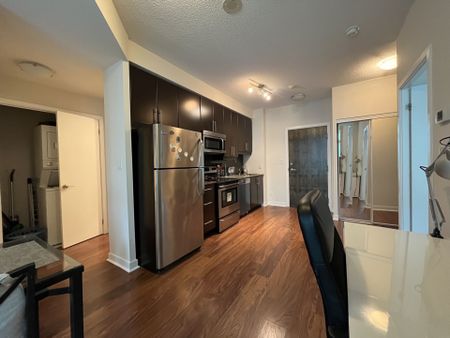For Lease - 33 Bay Street Unit# 2305, Toronto, Ontario - Photo 2