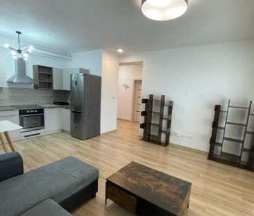 Pronájem bytu 1+1 50 m2 - Fotografie 2