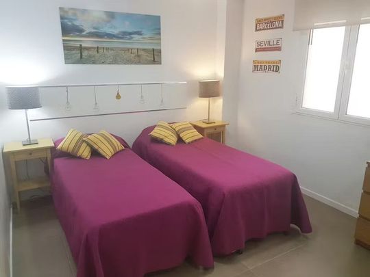 Carrer Pedro Aleixandre, Valencia, Valencian Community 46006 - Photo 1