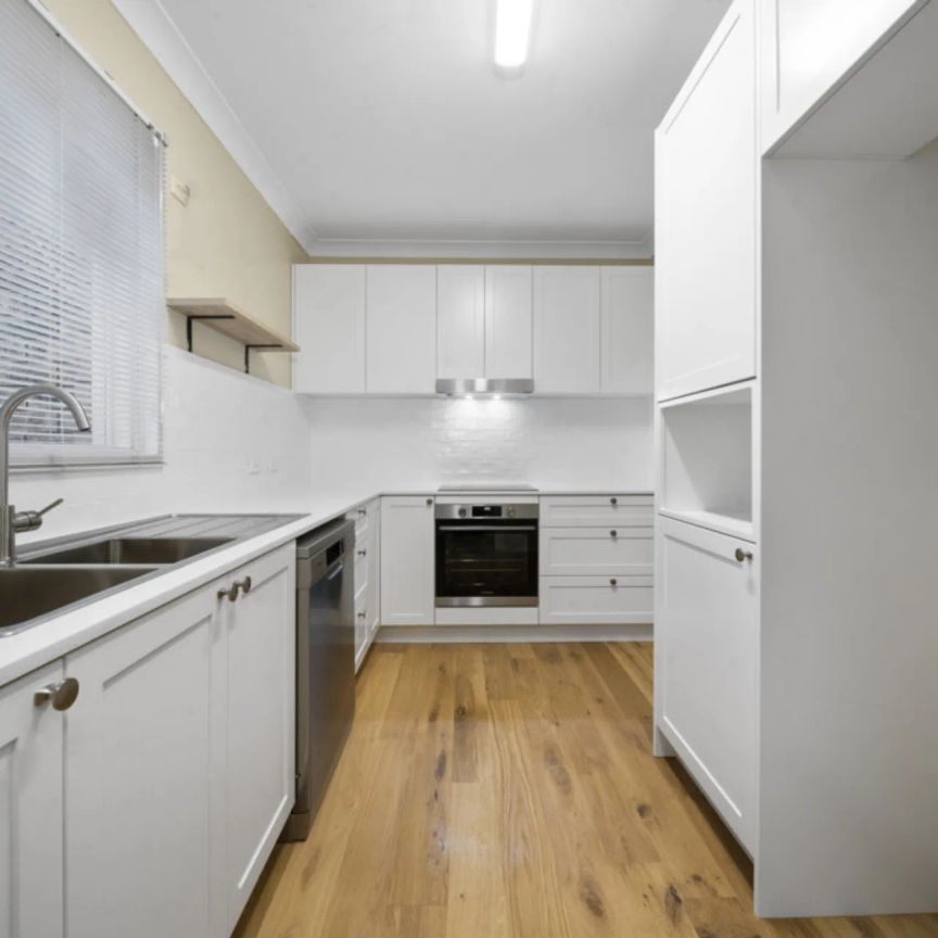 Unit 3/1625 Pacific Highway, - Photo 1