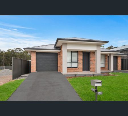 57 Hillgate Drive, Thornton, NSW 2322 - Photo 4