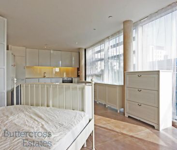 Studio to rent - Photo 6