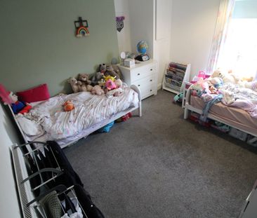 24 School Street, Church Gresley, Swadlincote, Derbyshire - Photo 6