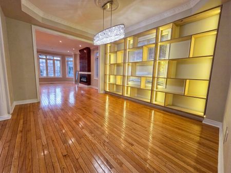 For Lease - 32 Arundel Drive, Vaughan, Ontario - Photo 2