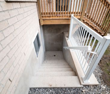 For Lease - 296 Sixteen Mile Drive Unit# Basement, Oakville, Ontario - Photo 1