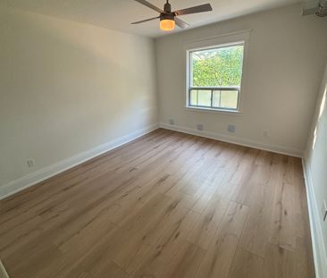 For Lease - 927 Kingston Road Unit# Upper, Toronto, Ontario - Photo 3