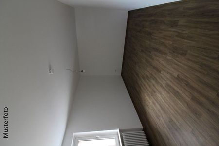 3 Zimmer Wohnung für die kleine Familie im 2 Obergeschoß - Photo 5