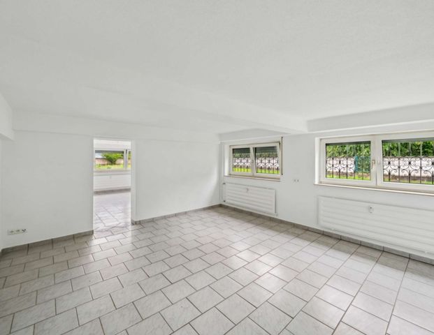 Dachgeschosswohnung in Toplage von Büdingen - Photo 1