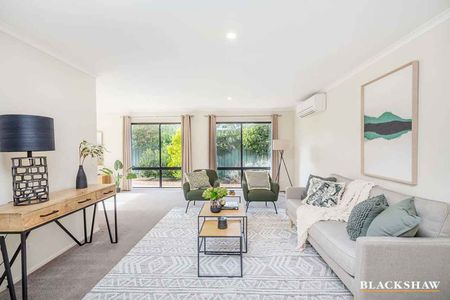 Spacious 4-Bedroom Family Home in a Quiet Location - Photo 4