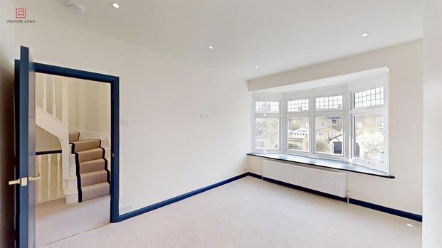 4 bedroom terraced house to rent - Photo 1