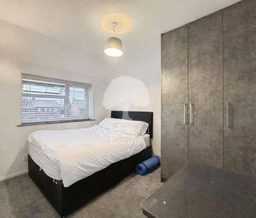 Rowan Close, Beaconsfield, HP9 - Photo 4