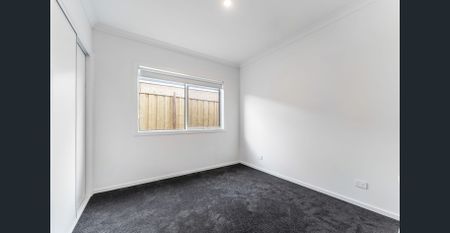 **RECEIVE ONE MONTH FREE RENT, ASK US HOW! Brand-New 4-Bedroom Home for Lease in Fraser Rise - Photo 4