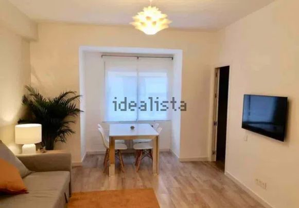 Alquiler de piso en Calle Volantes, 14 - Photo 1