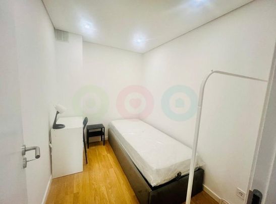 Lordelo do Ouro e Massarelos, Porto District - Photo 1