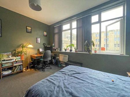 Maritime House, Portland, DT5 - Photo 3