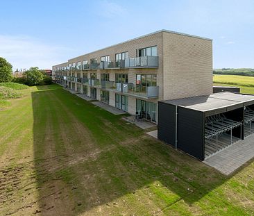 Nyere lys lejebolig i det sydlige Aarhus - perfekt til den studeren... - Photo 2