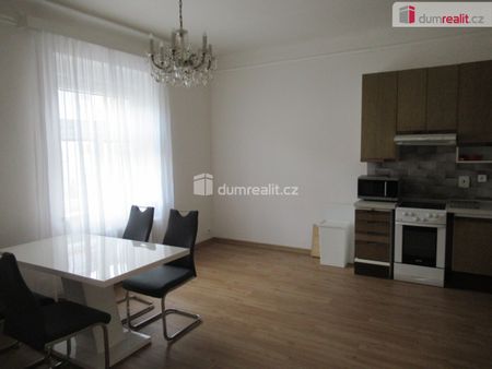 Pronájem bytu 2+1 58 m² - Фото 5