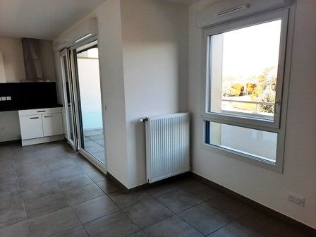 Location Appartement 2 pièces 43m² RUMILLY 74150 - Photo 1