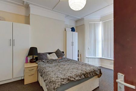 5 bedroom house to rent - Photo 3