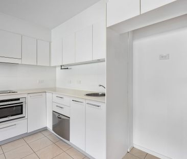 Modern Comfort in the Heart of Bruce - Photo 4