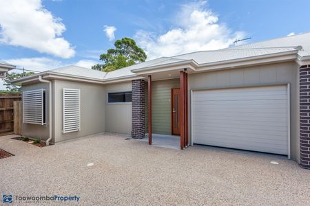 Executive living within one of Toowoomba's most desired areas! - Photo 2