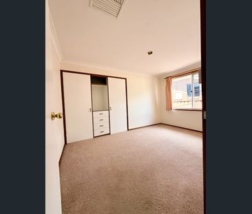 Hillvue - Large family home - Photo 2