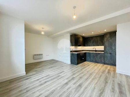 2 bedroom apartment to rent - Photo 3