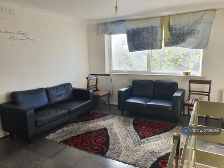 2 bedroom maisonette to rent - Photo 5