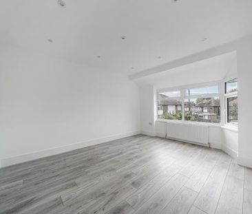 6 bedroom semi-detached house to rent - Photo 4