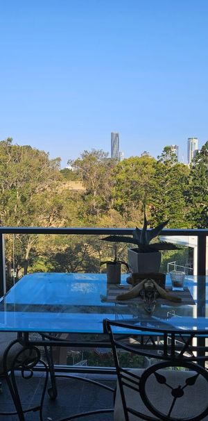 Kelvin Grove - Photo 1
