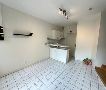 Location Appartement 1 pièce 25m² - Photo 4