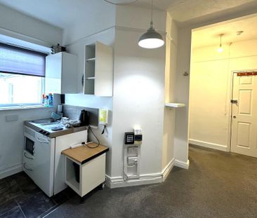 1 bedroom house of multiple occupation to rent - Photo 2